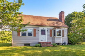 Pet-Friendly West Yarmouth Home - half Mi from Beach!